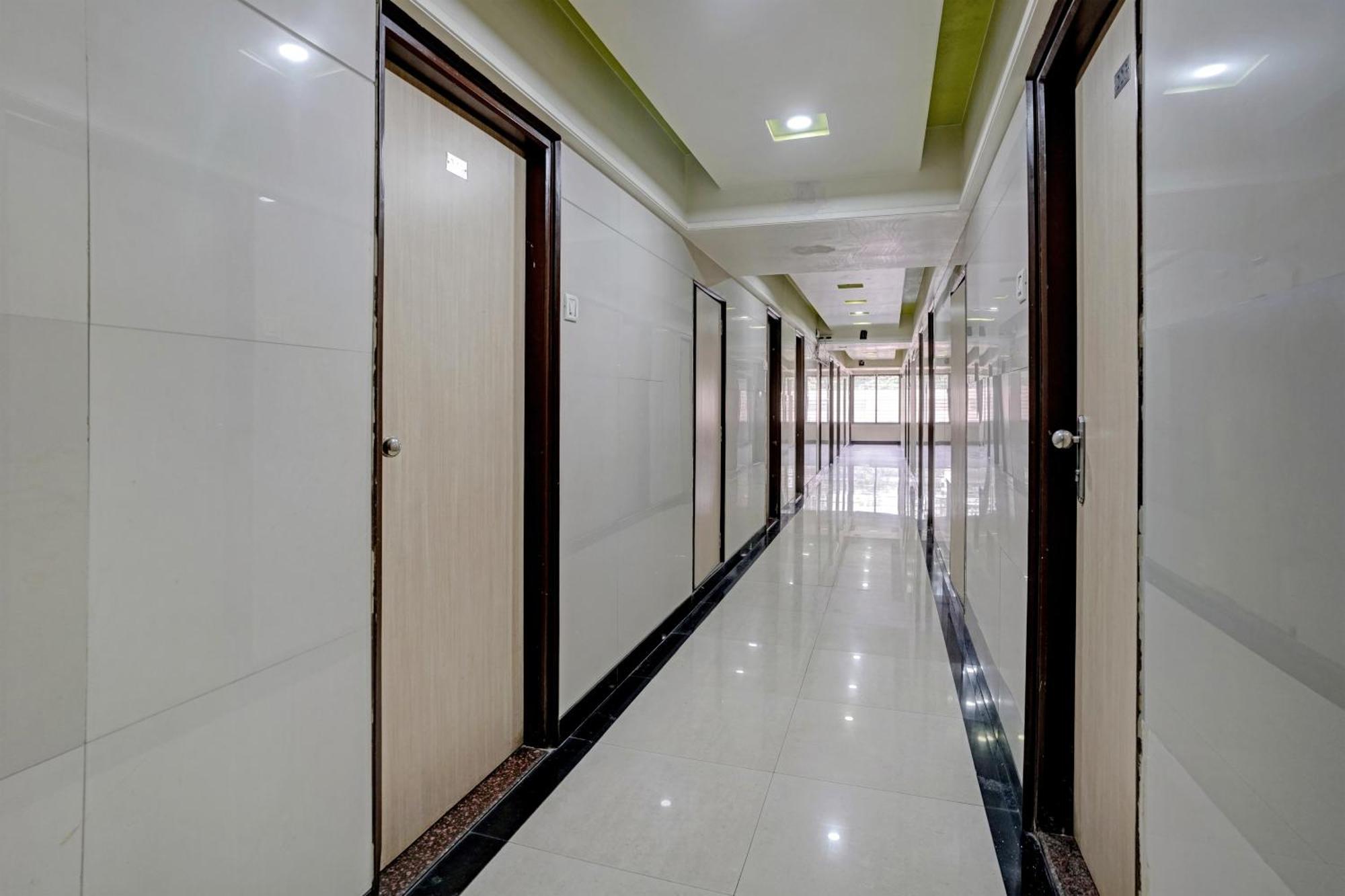 Collection O Guru Heritage Kalamboli Navi Mumbai Exterior photo